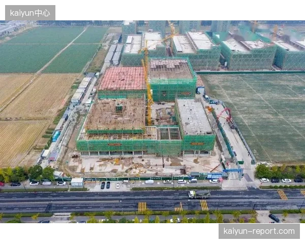 体育地产开发宣告“配套”思维结束，体育设施的独立运营能力成为项目基石
